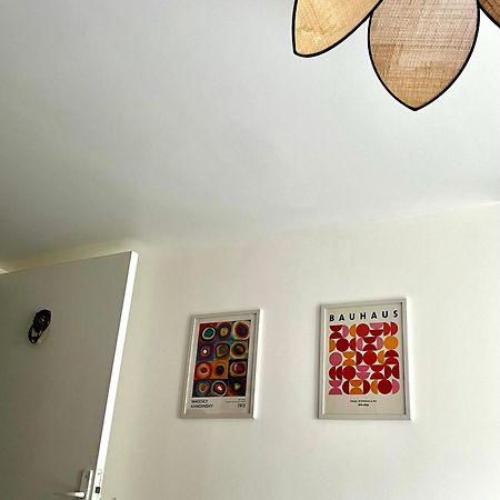 שלה Chambre Dans Maison Meuliere Avec Jardin מראה חיצוני תמונה